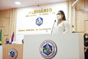 Patrícia Lopes assume prefeitura de Presidente Figueiredo e traça metas para os primeiros 100 dias
