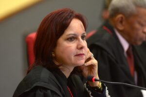 Desembargadora Carla Reis, vice-presidente do Tribunal Regional Eleitoral (Foto: TJAM)
